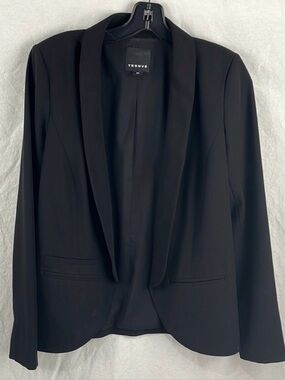 Trouvé Women's Black Open-Front Blazer
